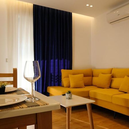 2E Center Apartment Tiranë Eksteriør bilde