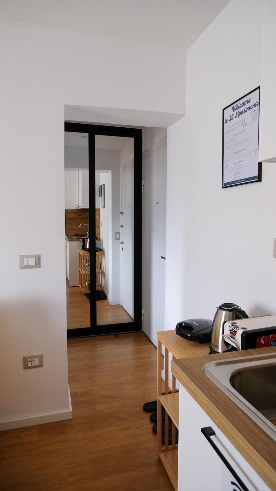 2E Center Apartment Tiranë Eksteriør bilde