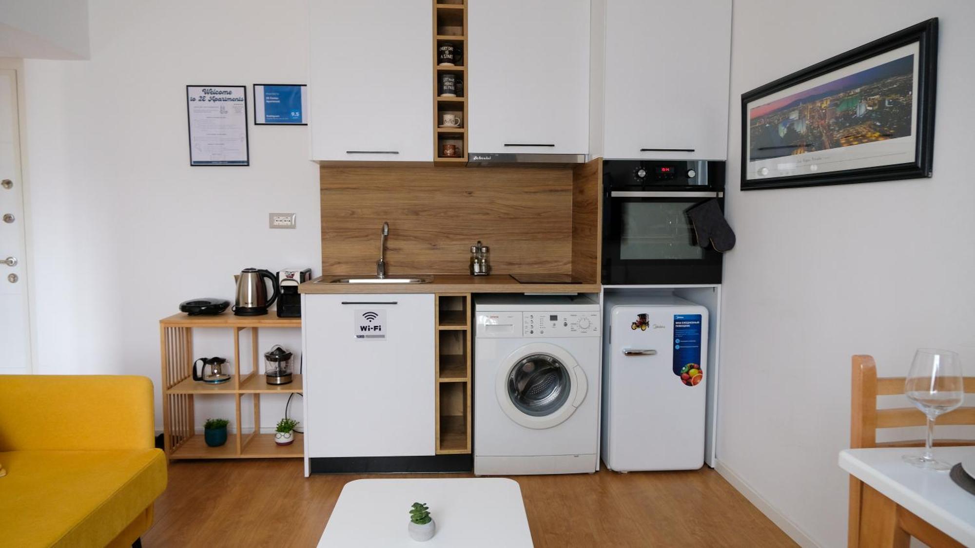 2E Center Apartment Tiranë Eksteriør bilde