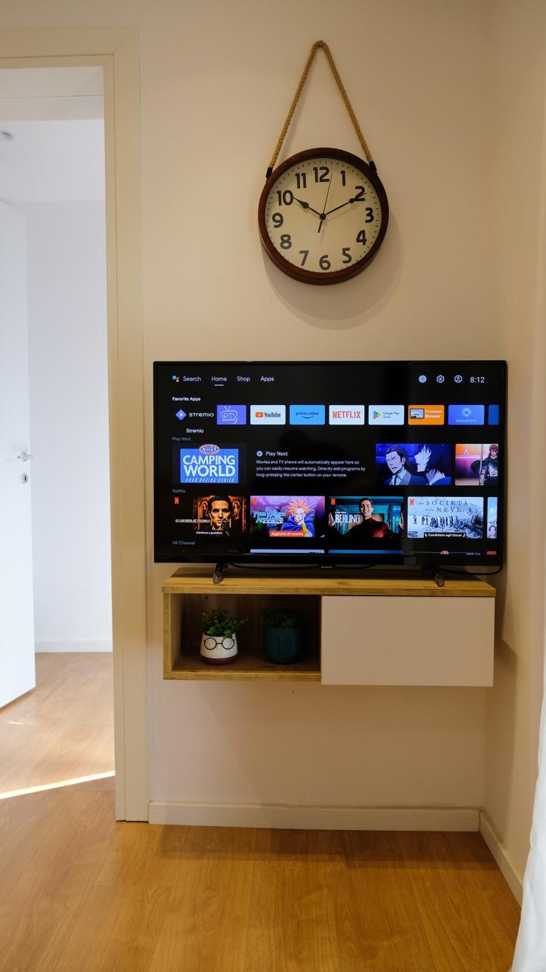 2E Center Apartment Tiranë Eksteriør bilde